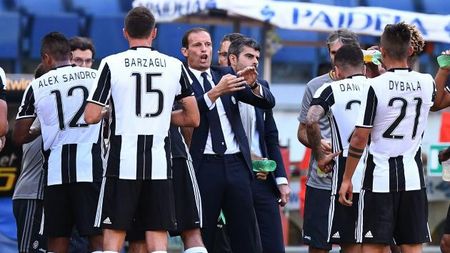 Ce veste! Următorul produs de export al fotbalului românesc e urmărit de Juventus și AS Roma. Anunțul presei din Italia: "A devenit un duel pe piața transferurilor. A intrat în atenția lor de ceva timp"