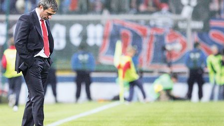 Refuzat pentru că e român