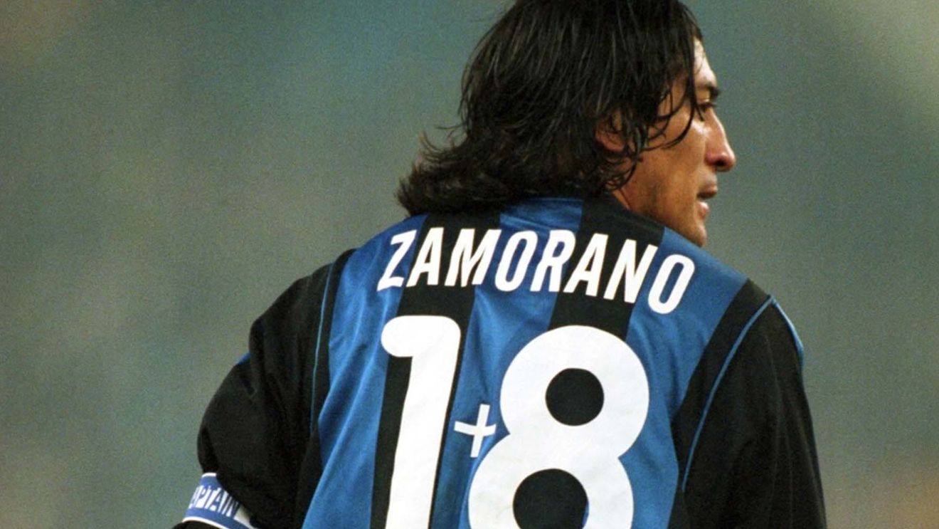 8. Ivan Zamorano - "1+8"