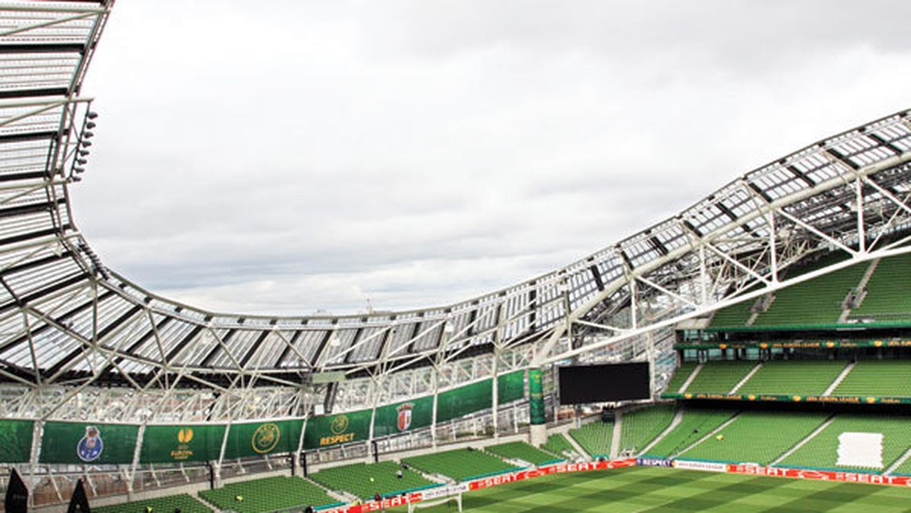 Care-i mai frumos?** Aviva Stadium versus National Arena