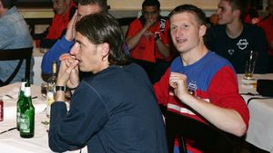 Atenție Pulhac&Co! "Fotbaliștii Stelei nu au 'interzis' la alcool!"