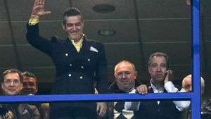 LOVITURĂ‚ din interior pentru Becali!** Mesajul care îi taie aripile lui Gigi: "Avem șanse FOARTE MICI!" Stelistul care NU CREDE în titlu