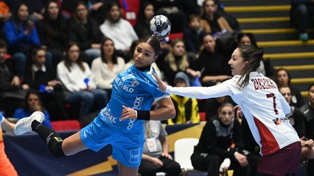 Nebuloasă în handbal sau presiuni de la granzii CSM București, Rapid, Brăila și Dinamo? Câți străini au voie pe parchet în campionatul intern? Federația a postat pe site o formulare stranie: „Total sportivi participanți care pot evolua pe teren" | EXCLUSIV