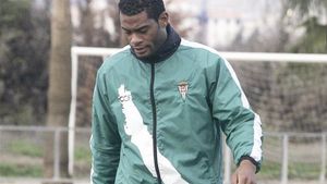 Dinamo l-ar putea "sufla" Stelei pe David Lopes!