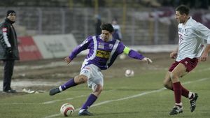 Contra:** "În România n-aș avea liniște"