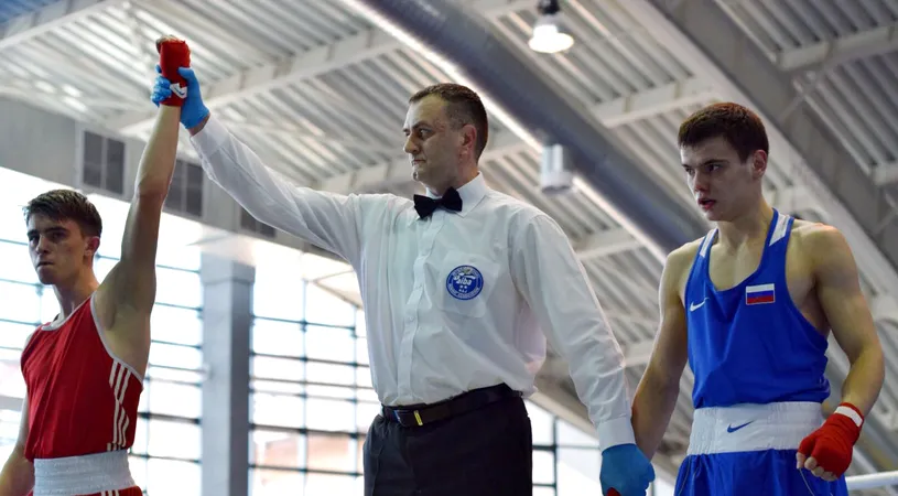 Box. Robert Jitaru s-a calificat în semifinalele Campionatelor Europene Under 22 de la Târgu Jiu. Medalie asigurată pentru campionul european din 2017. Și Alberto Biro (81 kg) are medalia la gât