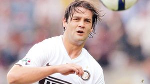 Chivu se întoarce pe "Olimpico"