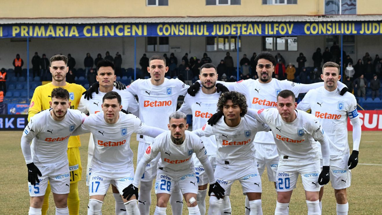 Marea problemă a Universităţii Craiova pentru restul sezonului. Selecţionerul îi avertizează pe olteni: „Suferă la acest capitol, s-a văzut"