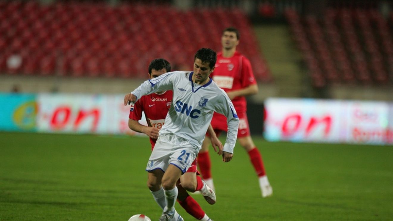 Pandurii l-au ratat pe Cosmin Băcilă