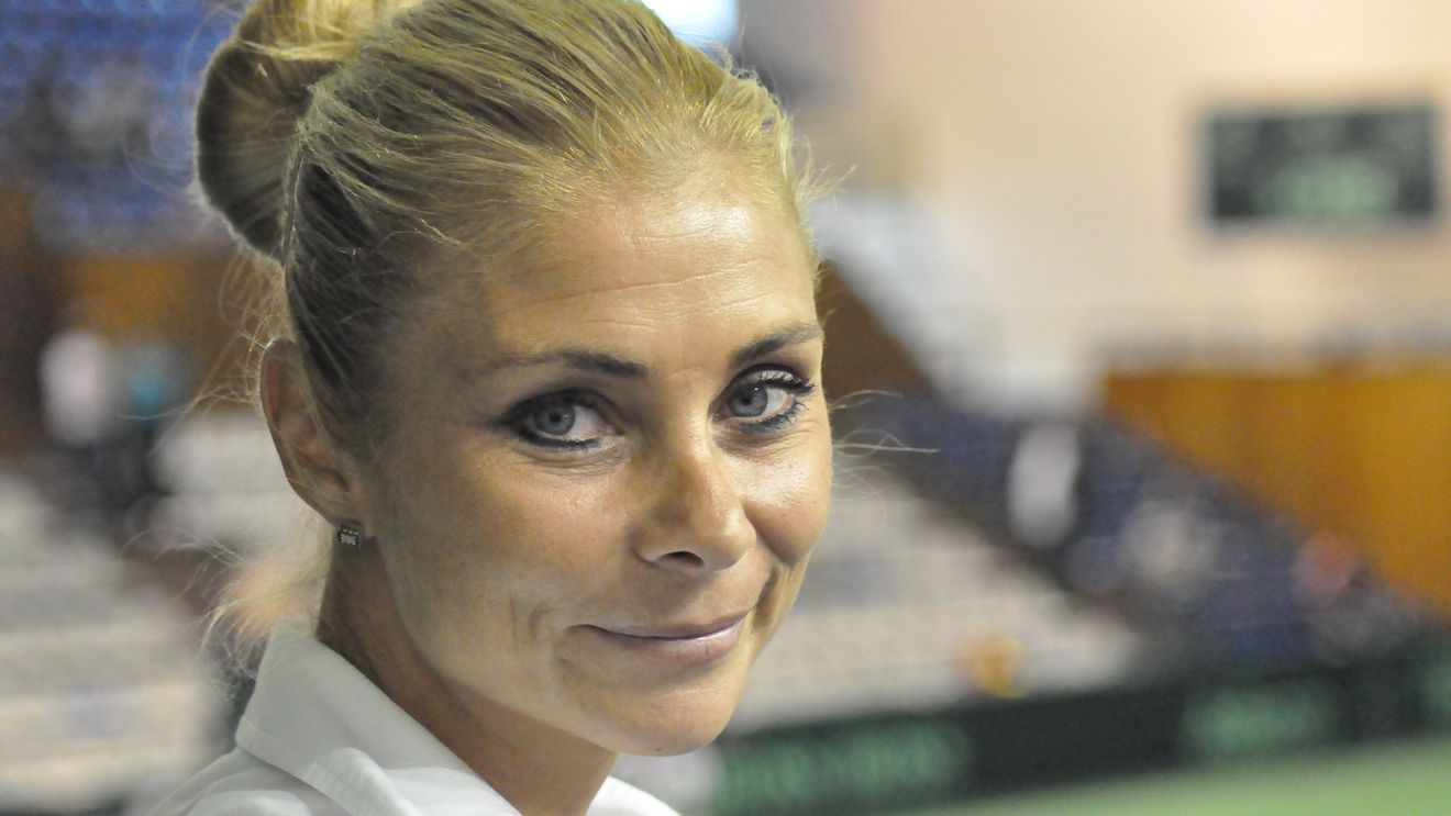 INTERVIU EVENIMENT | Cătălina Cristea: "Mă rugam ca, atunci când mă las, să merg în vacanță unde am ajuns cu circuitul. Acum, nici la Grand Slam-uri nu am vrut să merg". Cum vine mingea de la Serena și un episod cu frații Bryan: știa că joacă alături de Mike, dar la meci s-a prezentat Bob!  