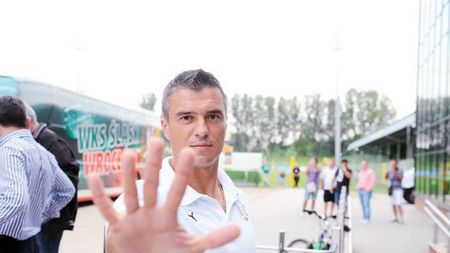 Apelul fanilor giuleșteni pentru George Copos:** "Păstrați-l pe Pancu în Giulești! Nu-l aruncați ca pe o măsea stricată!"