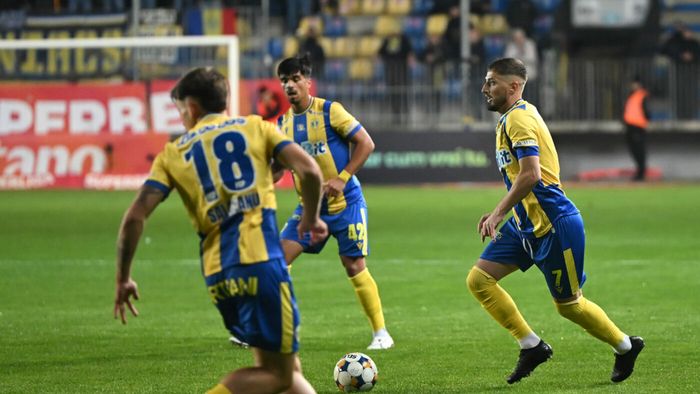 Petrolul Ploiești - CFR Cluj 1-0, în etapa 13 din Superliga. Lovitură pe „Ilie Oană”: gazdele câștigă primul meci acasă în acest sezon! Ardelenii, în derivă