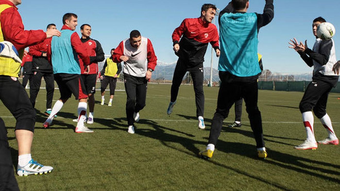 "Câinii" au prins curaj după cucerirea Supercupei:** "Vrem titlul, BarÃ§a e doar un bonus"