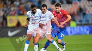 Steaua îi cere explicații lui Pădureanu:** "Ar trebui să tacă din gură sau să spună clar ce înseamnă pentru el "două parașute pe teren!" 