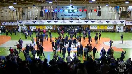 Reacția Federației Române de Handbal după incidentele de la Focșani între suporterii echipelor Steaua și Dinamo