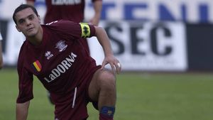 Schumacher: "Rapidul nici nu știe să mai paseze"