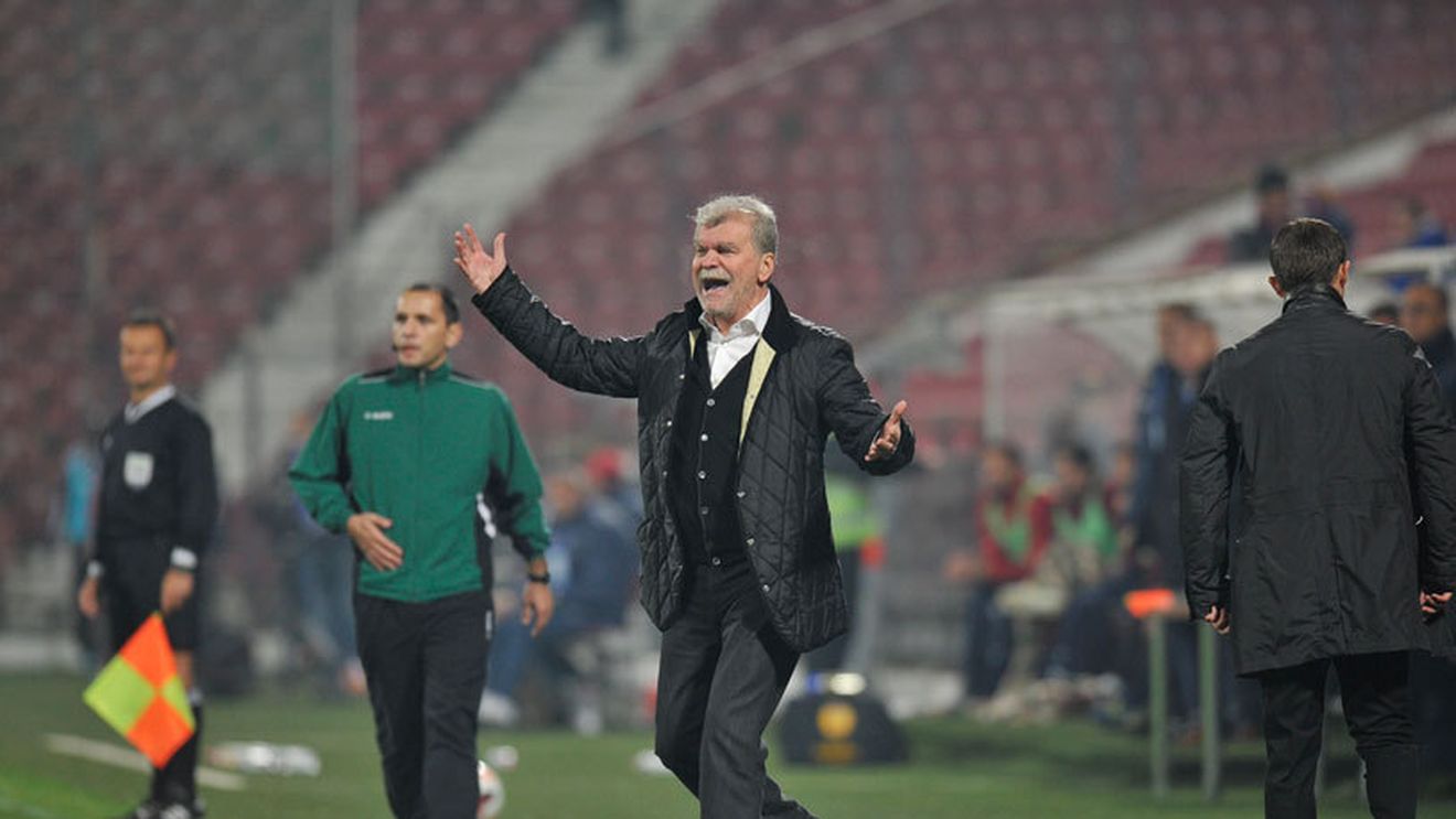 Dinu Gheorghe ironizează victoria Stelei de la Piatra Neamț: "Am înțeles că steliștii au zburdat pe teren! E mobilizare generală" :)