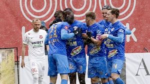 FC Hermannstadt - Gloria Buzău 0-2 Live Video Online în etapa 3 a play-out-ului din Superliga. Oaspeții au produs surpriza! Gafele lui Căbuz, cadourile perfecte pentru Brobbey