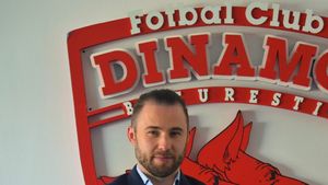 Vlad Iacob abia a sosit la Dinamo, dar și-a atras furia fostelor glorii ale roș-albilor! De unde a pornit totul: „Mi s-a părut o jignire să facă asta” | VIDEO EXCLUSIV ProSport Live