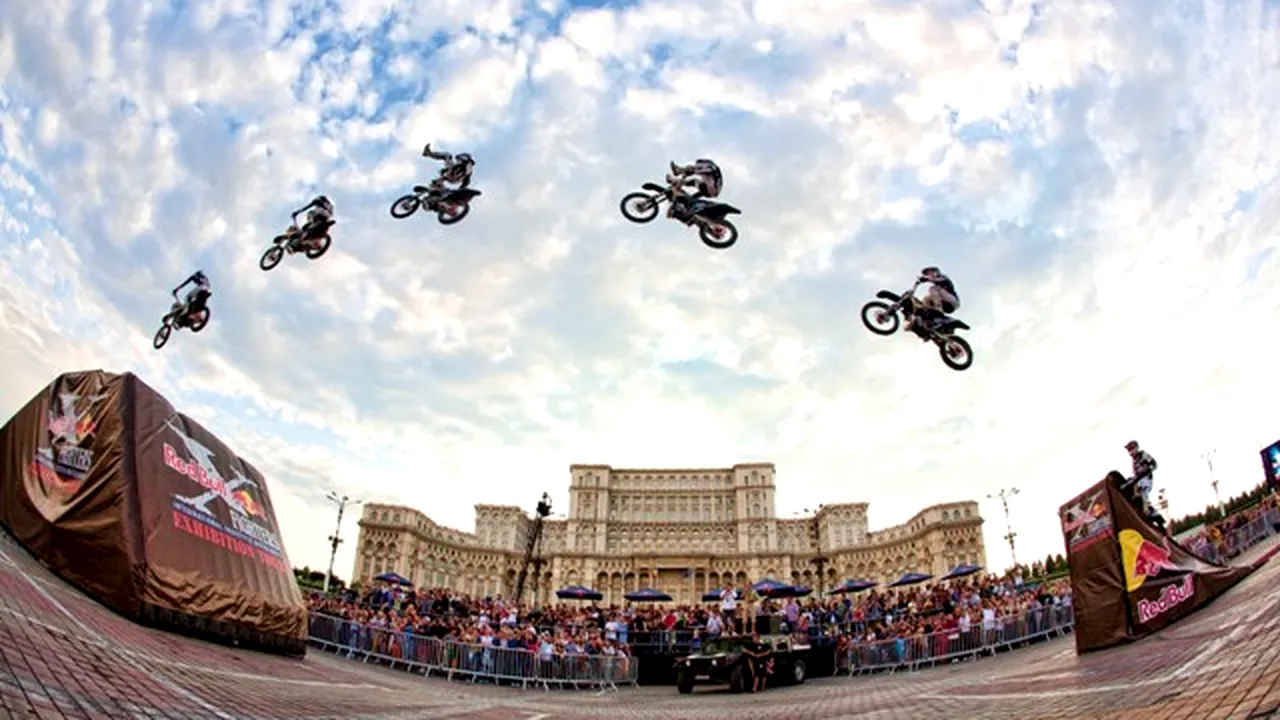 Riderii RedBull X-Fighters în București