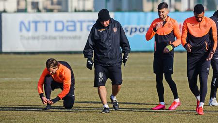 Avertisment pentru Dan Petrescu înainte de CFR - Sevilla. Jucătorul care poate avea probleme. „Îl expune!” | EXCLUSIV ProSport Live