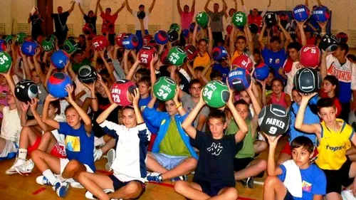 Continuă înscrierile pentru Summer Camp Perform Baschet Brașov 2012