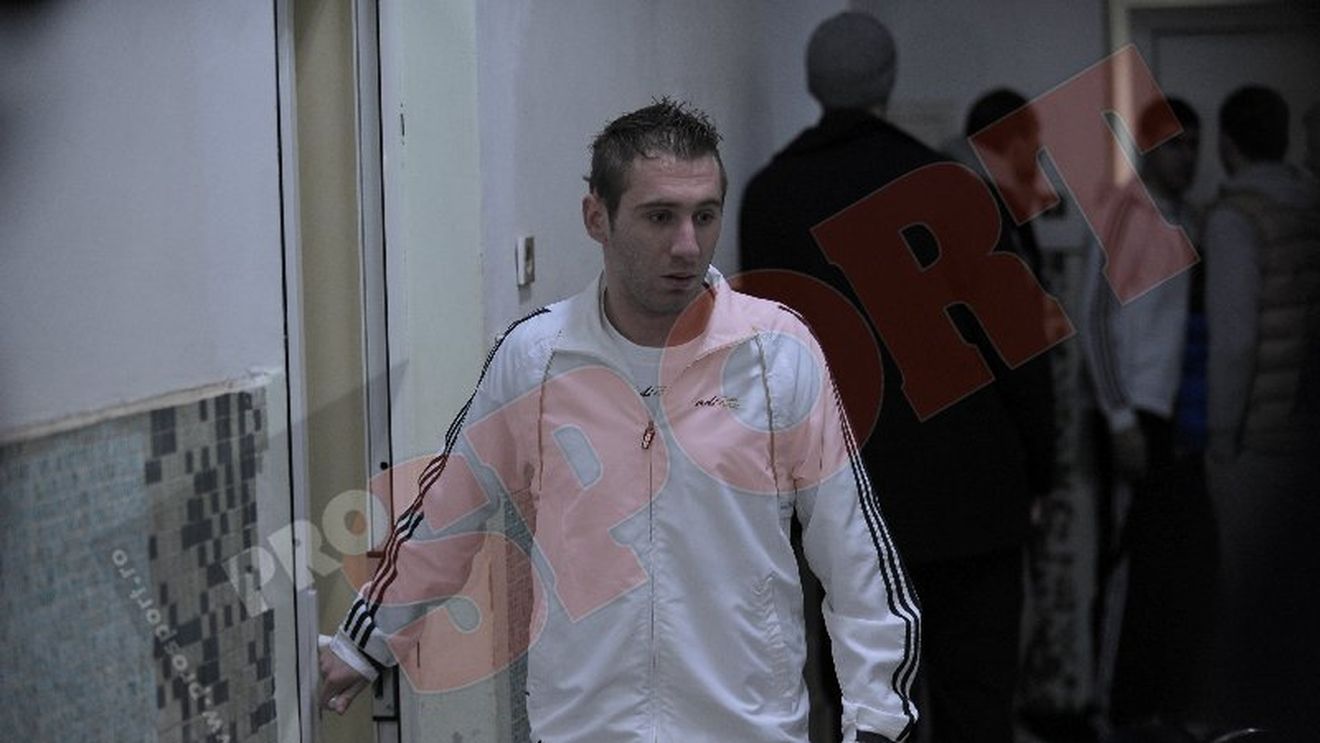 Galerie FOTO** "Câinii" au efectuat vizita medicală! Strătilă: "Promit că voi muri pe teren pentru a realiza eventul"