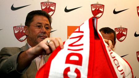 Cornel Dinu revine pe teren. Provocarea vine din partea suporterilor "Peluza Cătălin Hîldan"