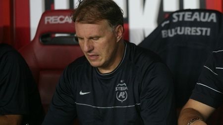 "Dacă nu vrea să vină nimeni, îl aduc pe Pedrazzini antrenor!"