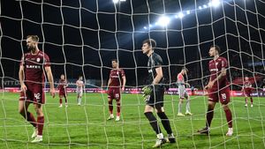 Cariera lui a luat-o la vale! E out de la CFR Cluj: nu va fi transferat de Nelu Varga