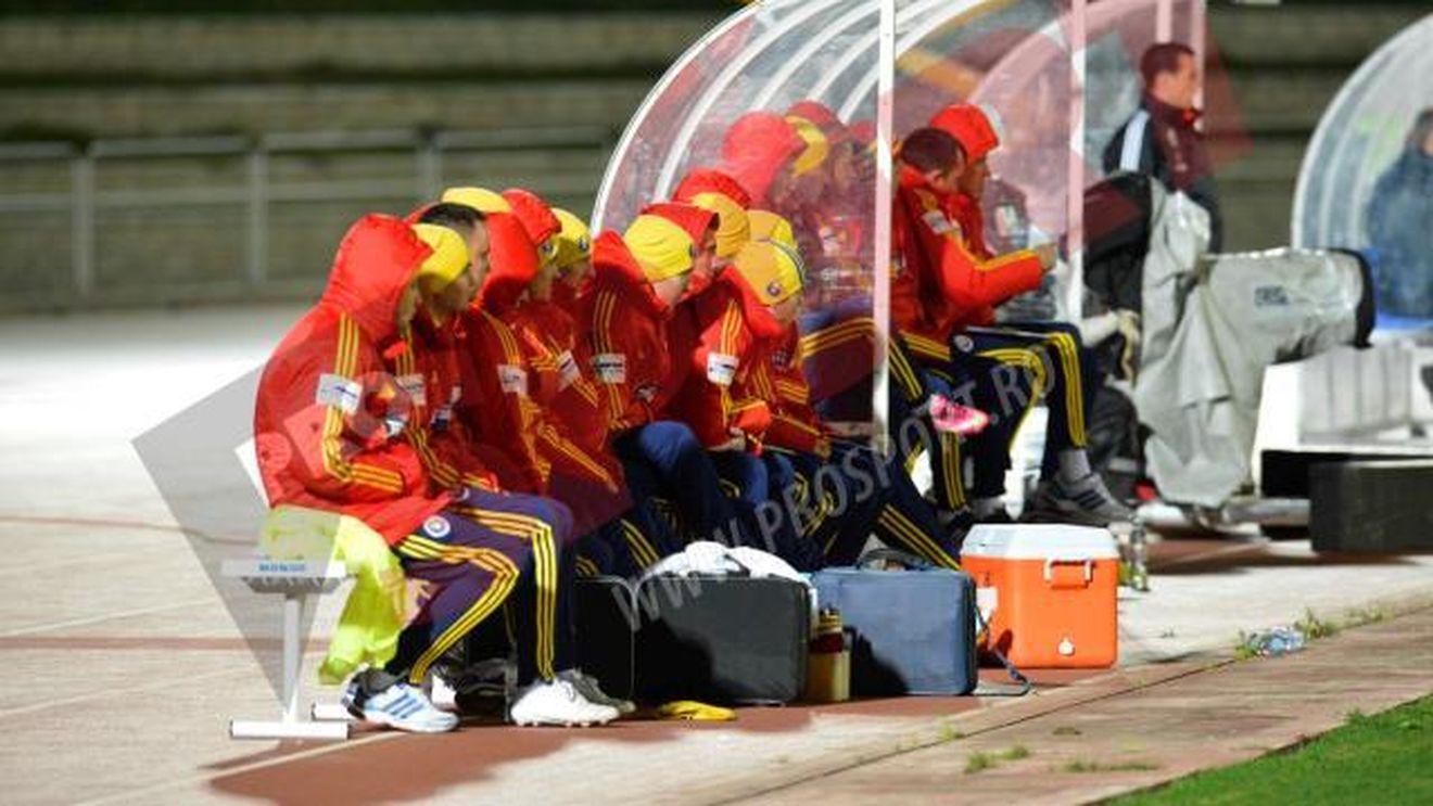 Pițurcă pune umilința în cârca polonezilor:** "Se cunoșteau între ei, noi am avut echipă nouă! Pot să le reproșez băieților doar golurile"