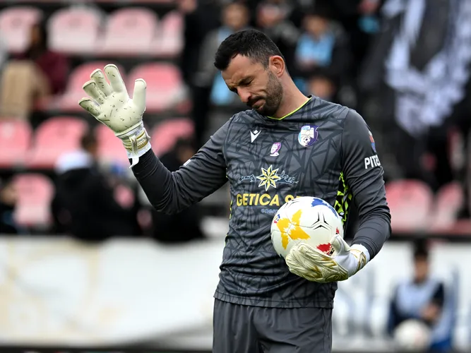 Dedicație incredibilă de la un fotbalist pentru Radu Naum: „Nu ai avut încredere în noi, Guriță! Te văd, Răducu”
