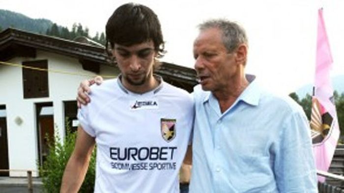 Cât costă gheata dreaptă a lui Pastore?** Răspuns: "40 de milioane de euro!" :)