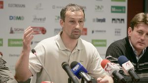 Ales Jindra: "Craiovei să-i fie frică de noi, nu de arbitri!"