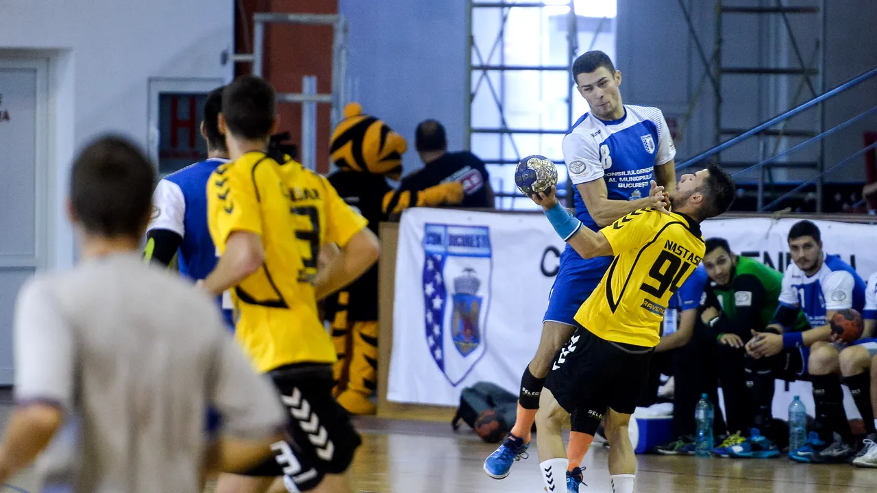 Etapă nebună la handbal! Primele 3 clasate au fost învinse în deplasare. Bozo Rudic revine în Liga Națională, ca antrenor la Energia Tg. Jiu. CSM Focșani, primul succes din istoria clubului în prima ligă