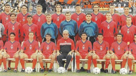 Stelistul care ținea cu Craiova Maxima până să ajungă în Ghencea „rupe” tăcerea: „Tata era cu Dinamo, eu cu Balaci și Cămătaru”. EXCLUSIV