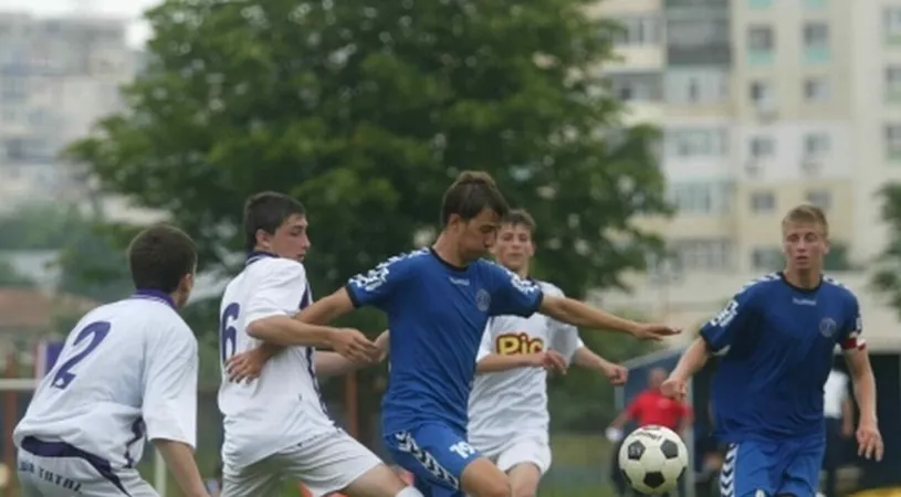 Academia Hagi a debutat cu dreptul la juniorii B