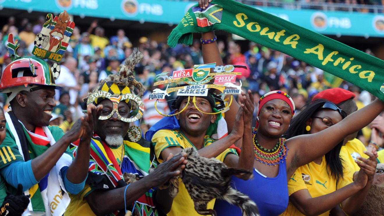 Moment jenant pe stadionul FNB, la "Ziua Nelson Mandela în Sport și Cultură". Ce a pățit Brandy