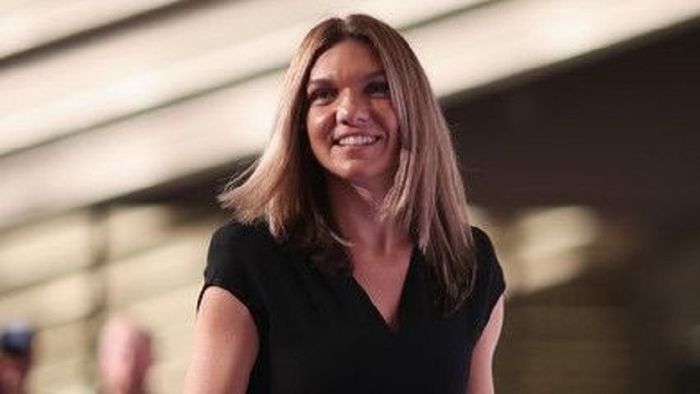 Simona Halep se răsfață din plin după accidentare! A mers la o terasă de fițe și a comandat tot ce a poftit | FOTO