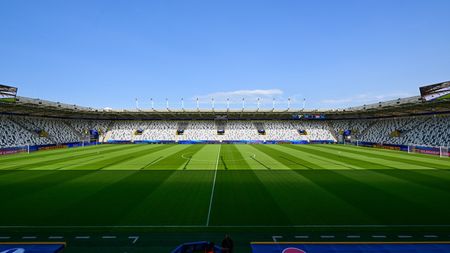 Apare încă un stadion nou în România, la granița cu Ungaria. Cum va arăta arena pe care se va putea juca în Superliga