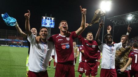 Vestea zilei pentru CFR, după victoria cu Braga!** Trei echipe din Premier League au venit în România pentru un jucător. "A impresionat cu United" Prețul corect, stabilit de englezi: