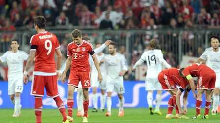 Prima "victimă" după dezastrul din Ligă: Bayern renunță la Mandzukic la finalul sezonului. Francezul Remy îi poate lua locul