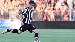 Nu pe Jairo îl trimite PAOK la Steaua! Becali a făcut anunțul: un bosniac cotat la 2 milioane de euro vine în România ca parte a "afacerii Varela"