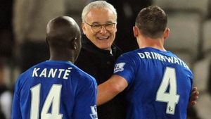 Ranieri: "KantÃ© alerga atât de mult încât am crezut că are baterii în șort". FABULOS: Discuția avută cu francezul după ce a ajuns la Leicester: "Da, șefule, am înțeles!"