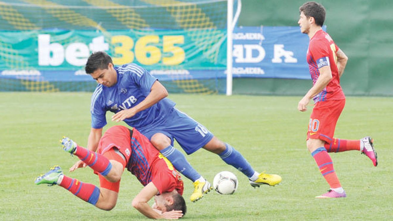 Decizie incredibilă a Stelei!** Și-au sacrificat jucătorii pentru a beneficia de gratuități din partea organizatorilor! Reghe recunoaște problema