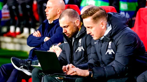 Chivu, amăgit de Ajax. Prietenul lui Ogăraru a primit postul de antrenor principal al „lăncierilor”