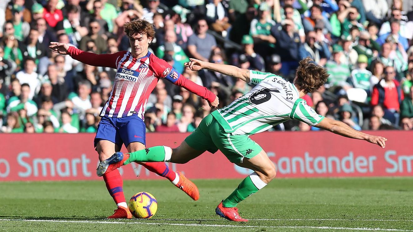 Surprizele zilei în marile campionate. Mihajlovic a răpus Inter, Barcelona s-a distanțat în fruntea La Liga