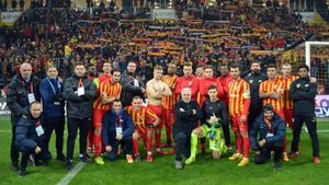 Revenire spectaculoasă pentru Șumudică în Cupa Turciei! A învins echipa lui Eto'o și Nasri, după ce Kayseri a fost condusă încă din minutul 5