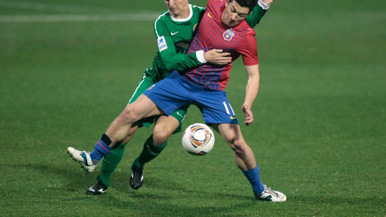 Gigi l-ar fi scos și pe el din echipa pentru returul cu Twente, dar e legat de mâini!** De ce rămâne Prepeliță în primul 11