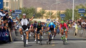 "Dublă" pentru Kittel. Germanul domină sprintul în Turul Dubaiului. Moldoveanul Pliușin a fost aproape să câștige
